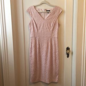 Pale pink lace Liz Claiborne dress size 8